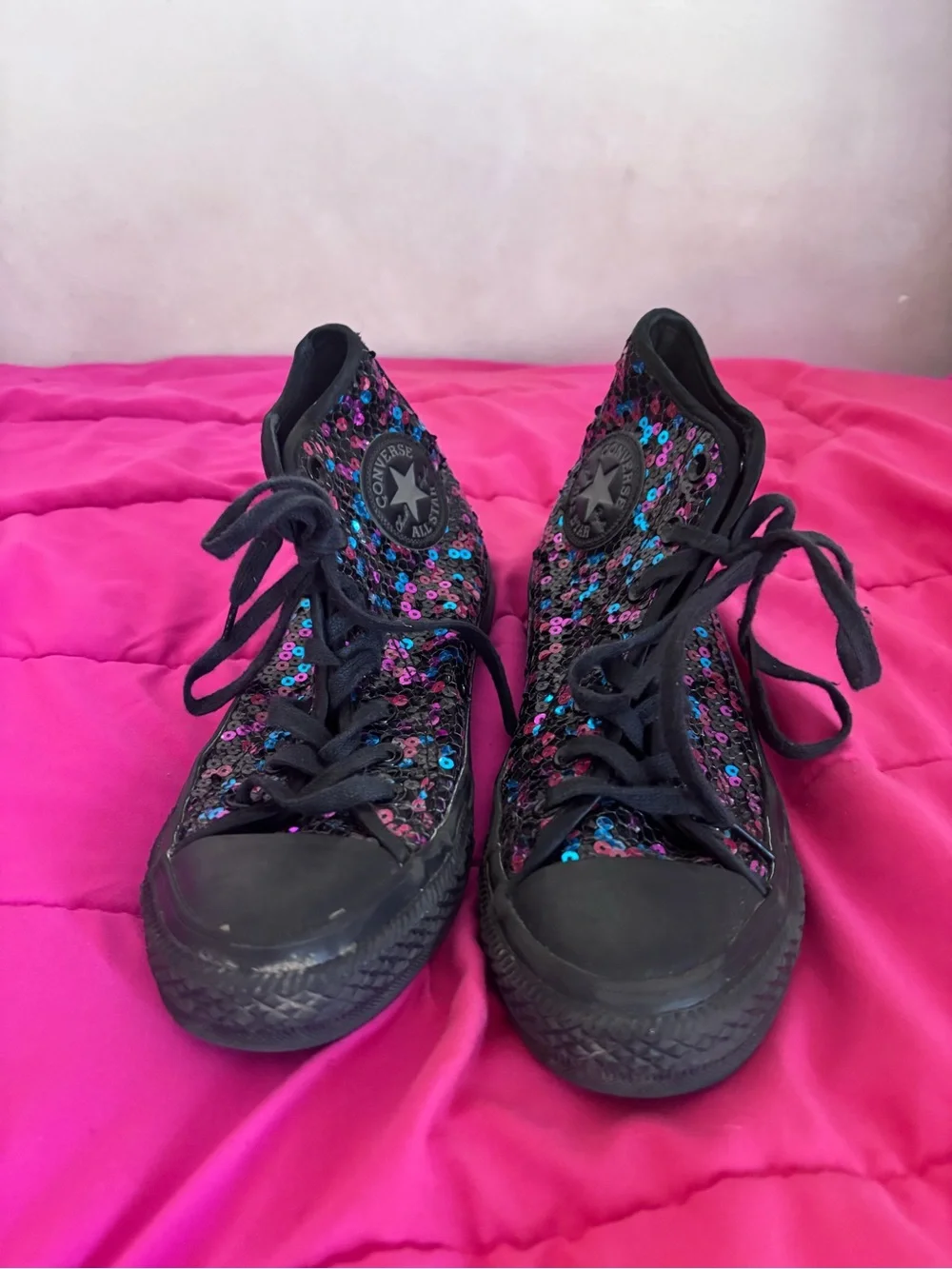 Converse eye catching